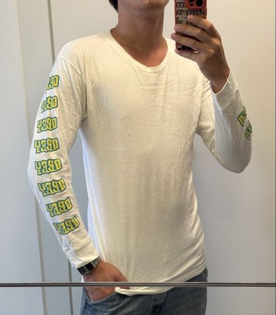 T-shirt OBEY manches longues blanc taille M bon état