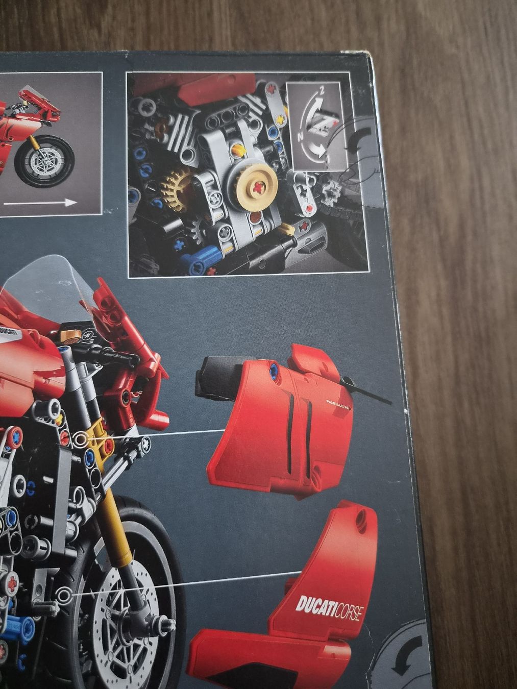 Lego Kit di costruzioni: LEGO Technic 42107 Ducati Panigale V4 R  NEU – Nuovo e nell'imballaggio originale da Altishofen venduto da tammy05 6