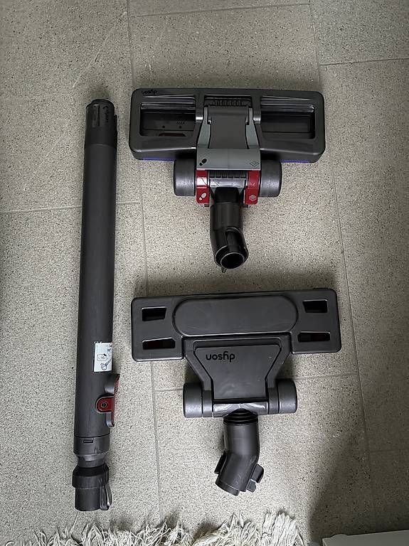 Staubsauger & Zubehör: Dyson Ball DC33C – Gebraucht aus Horgen von ErsterImperator 1