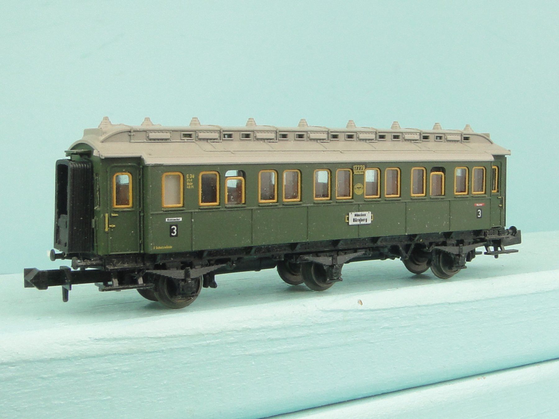 Trix Modellini di ferrovie: Minitrix 4 X DRG Wagen – Usato da Bülach venduto da Albitrain 3