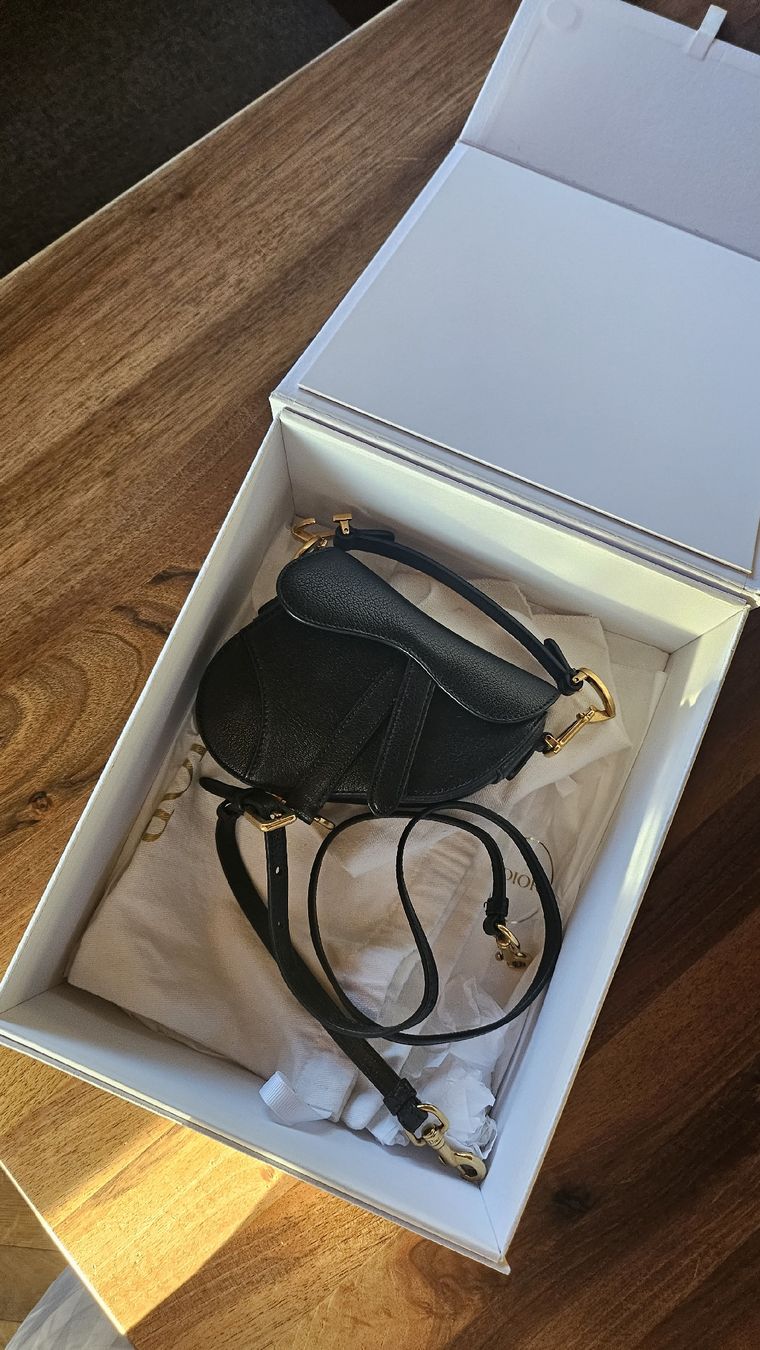 Dior Borse: Micro Dior Saddle Bag Black New – Nuovo (secondo la descrizione) da Walde AG venduto da Annviolaina30 2