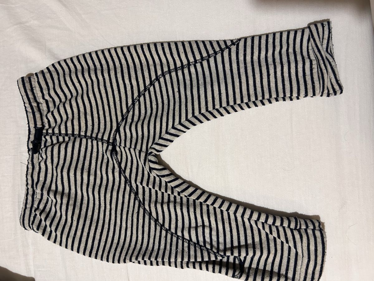 Zara Pantaloni: Zara Trainerhose 92 – Usato da Basel venduto da jahrabarr
