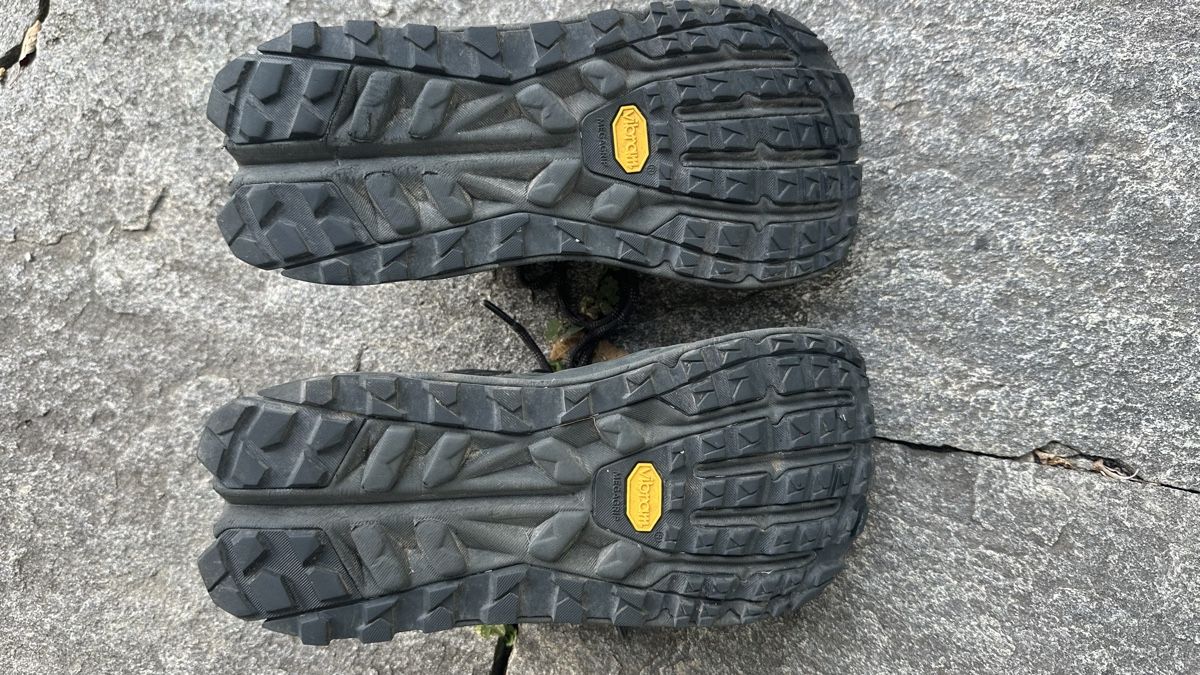 Altra Damenschuhe: Trekkingschuh ALTRA – Gebraucht aus Wichtrach von Saxiphraga 5
