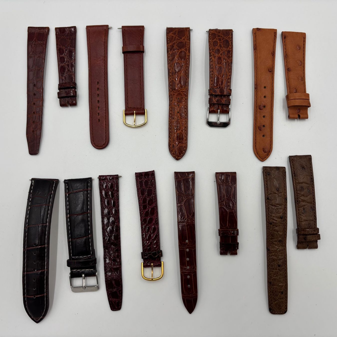 Armbänder & -reifen: Lot de 28 bracelets de montre – Gebraucht aus Delémont von Loccaze2015 5