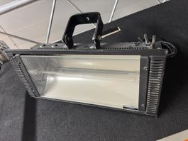 Eurolite Stroboskop Superstrobe 2700 DMX