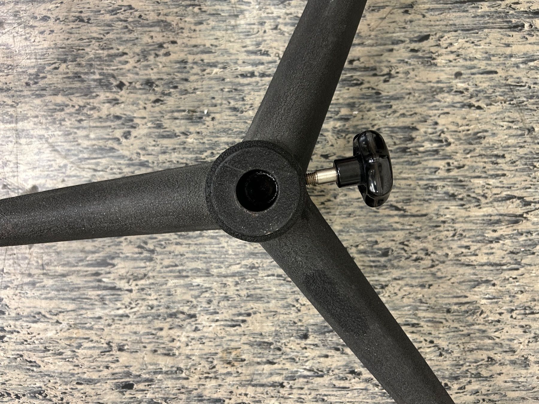 Supports pour instruments & partitions: Rundfunk-Galgenstativ Sonderanfertigung – D'occasion à Zürich par LuZ_8005 7