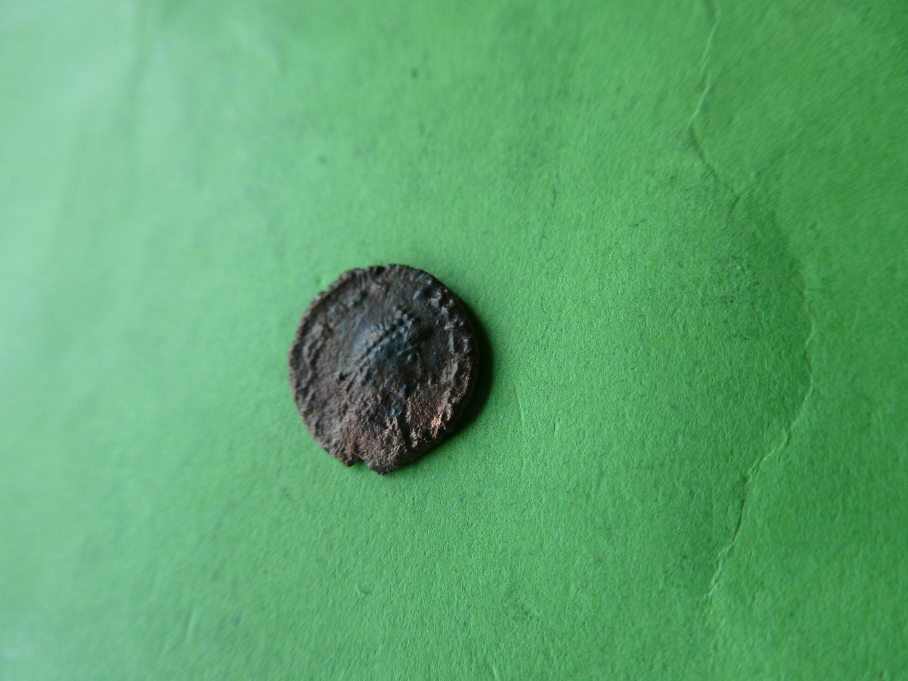 Tutti le monete: uralte Bronzemünze 14 mm     0.87 g – Usato da Hinterforst venduto da Rohusri 1