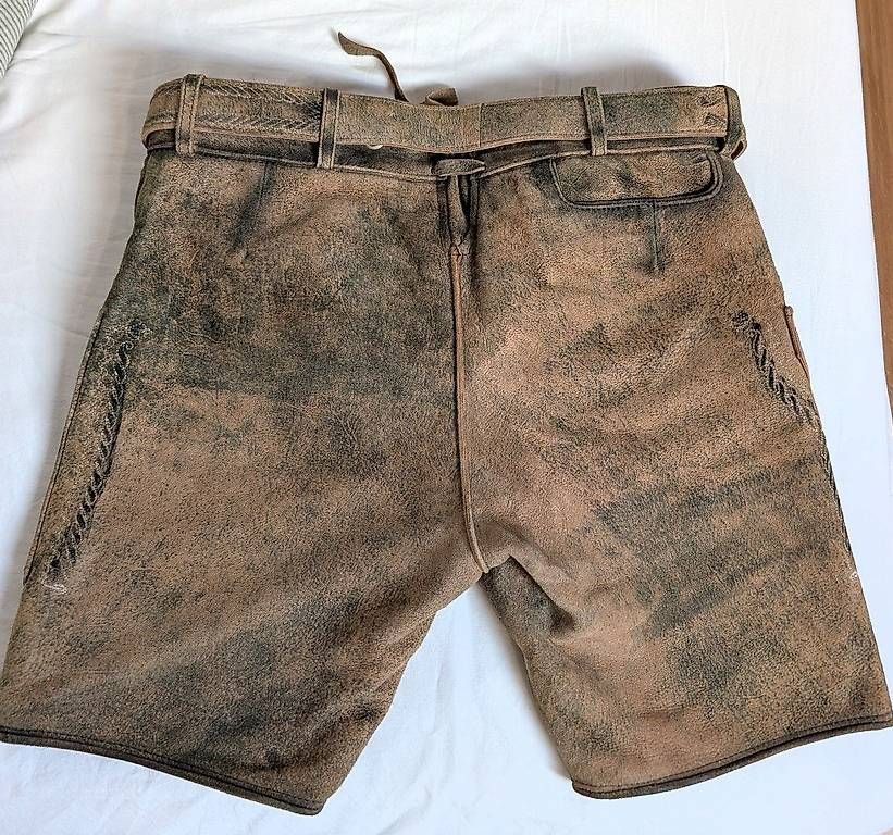 Hosen: Lederhose – Gebraucht aus Winterthur von miq_6zzp 1