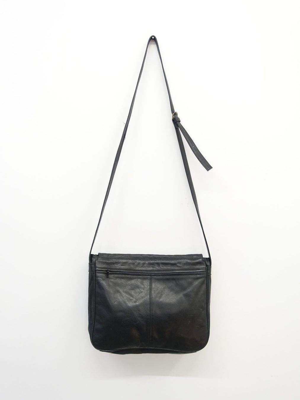 Borse da donna: Leder Handtasche Schwarz / ungetragen – Usato da Basel venduto da descendant 1