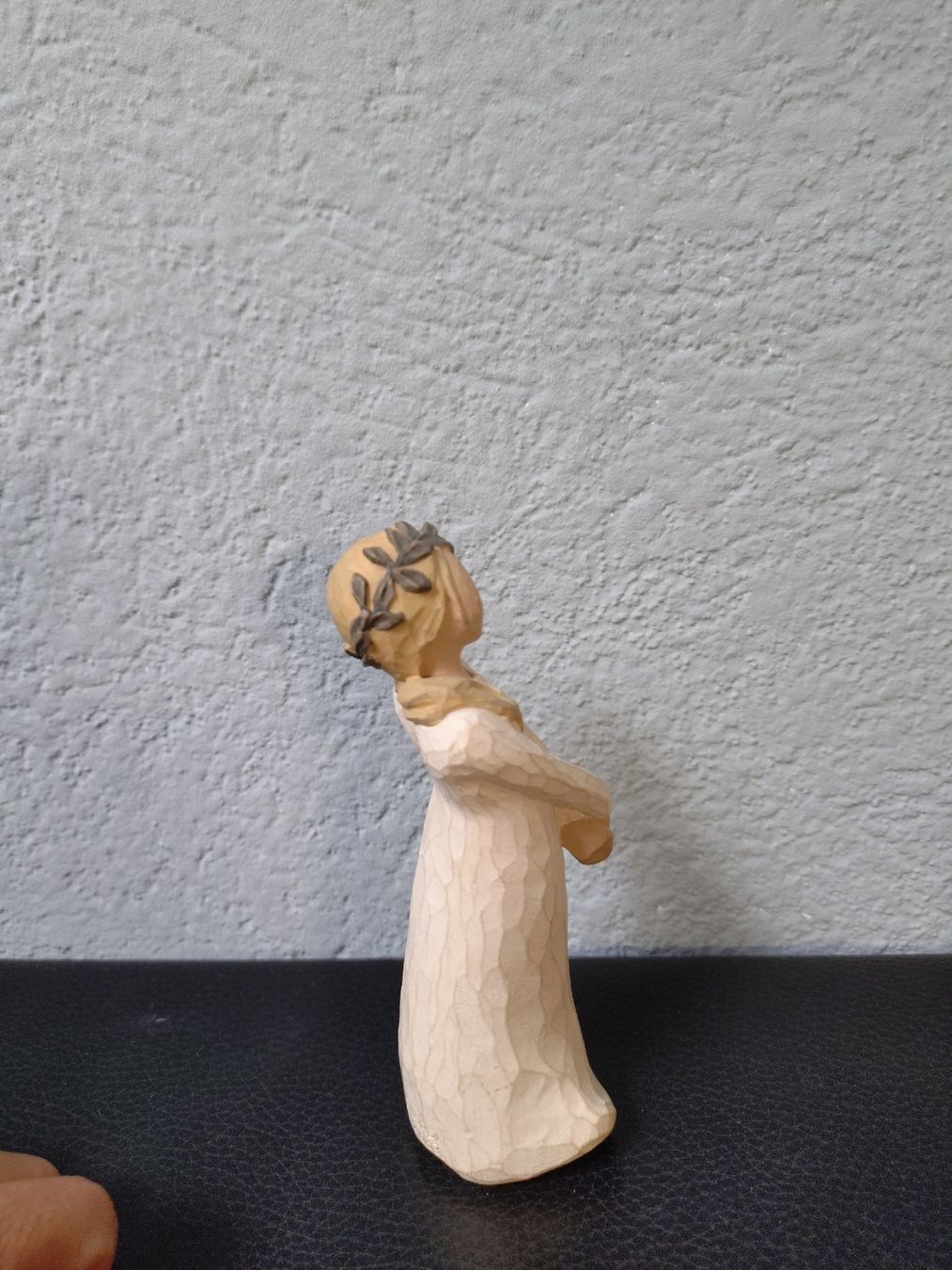Willow Tree Statuette: Willow Tree Figur Mädchen mit Haarkranz Celebrate – Usato da Gossau ZH venduto da Lichtlein 1