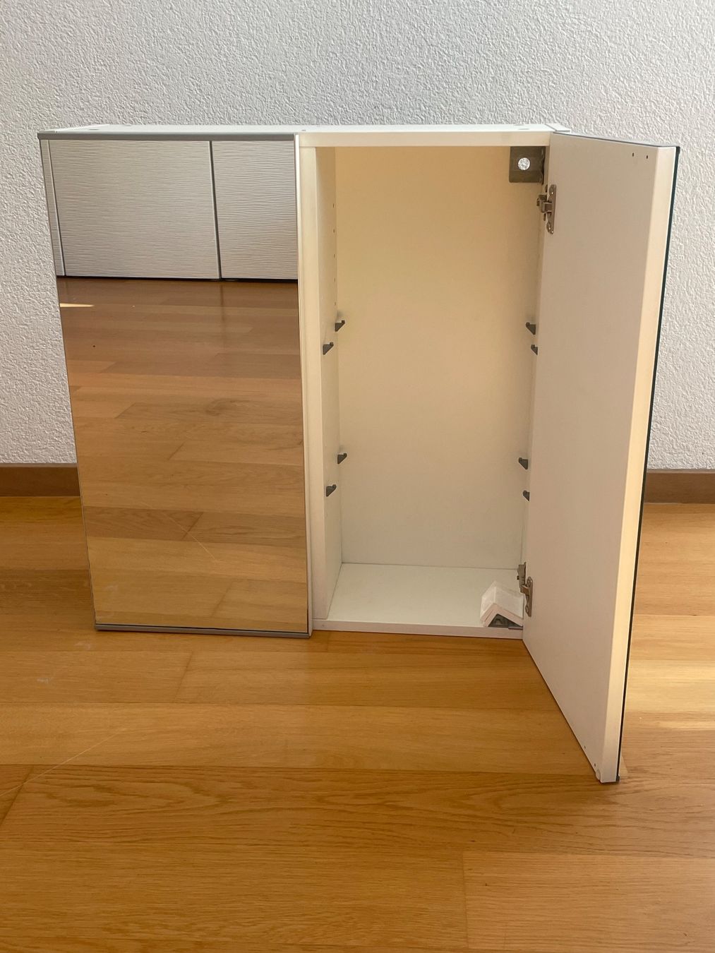 Armadietti a specchio: Badezimmerspiegelschrank – Usato da Adliswil venduto da miu_fnq6 2