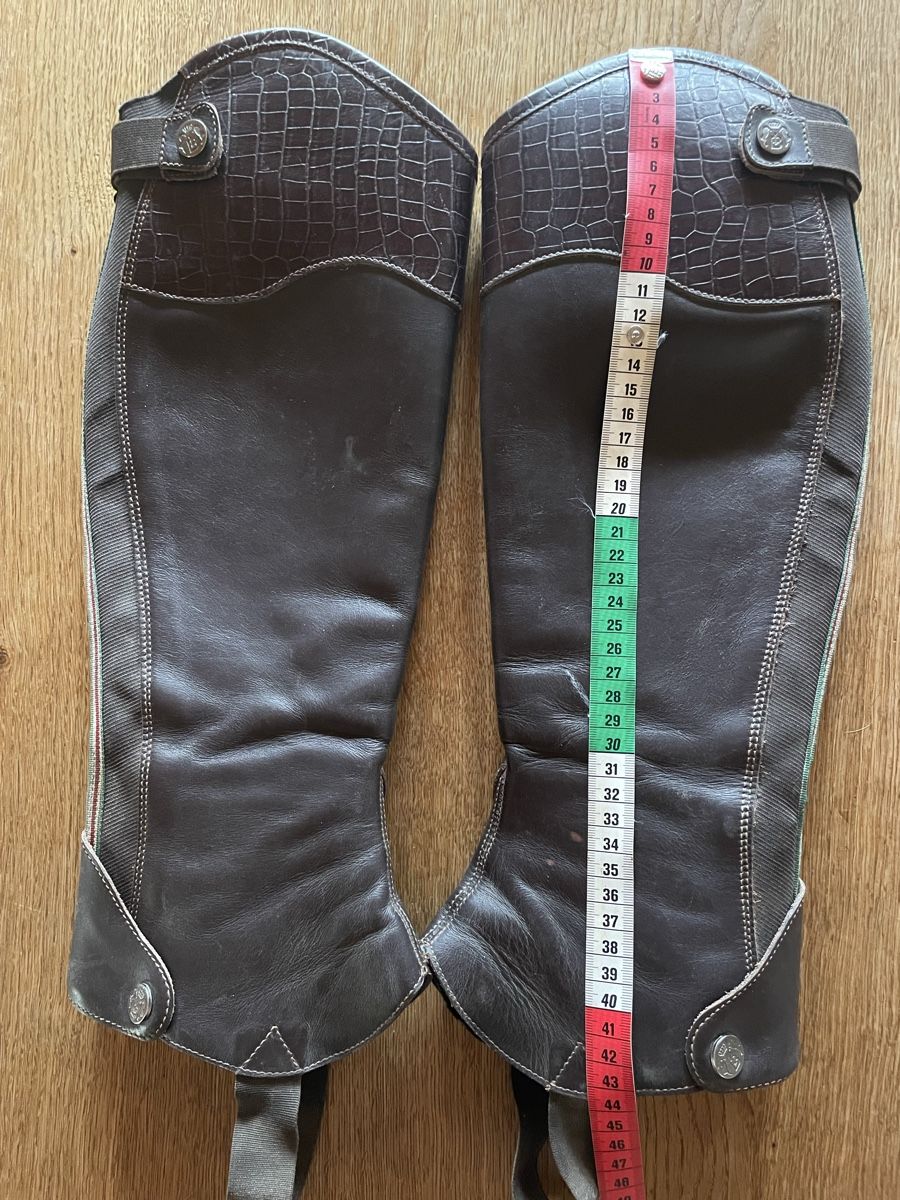 Jambières & Bandages: Chaps – D'occasion à Scharnachtal par Berge1 2