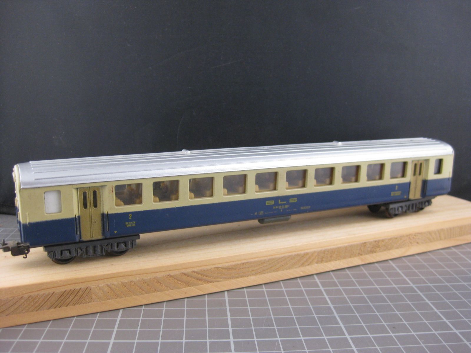 Lima Modellini di ferrovie: Lima BLS Wagen 2. Klasse – Usato da Malters venduto da Marosko