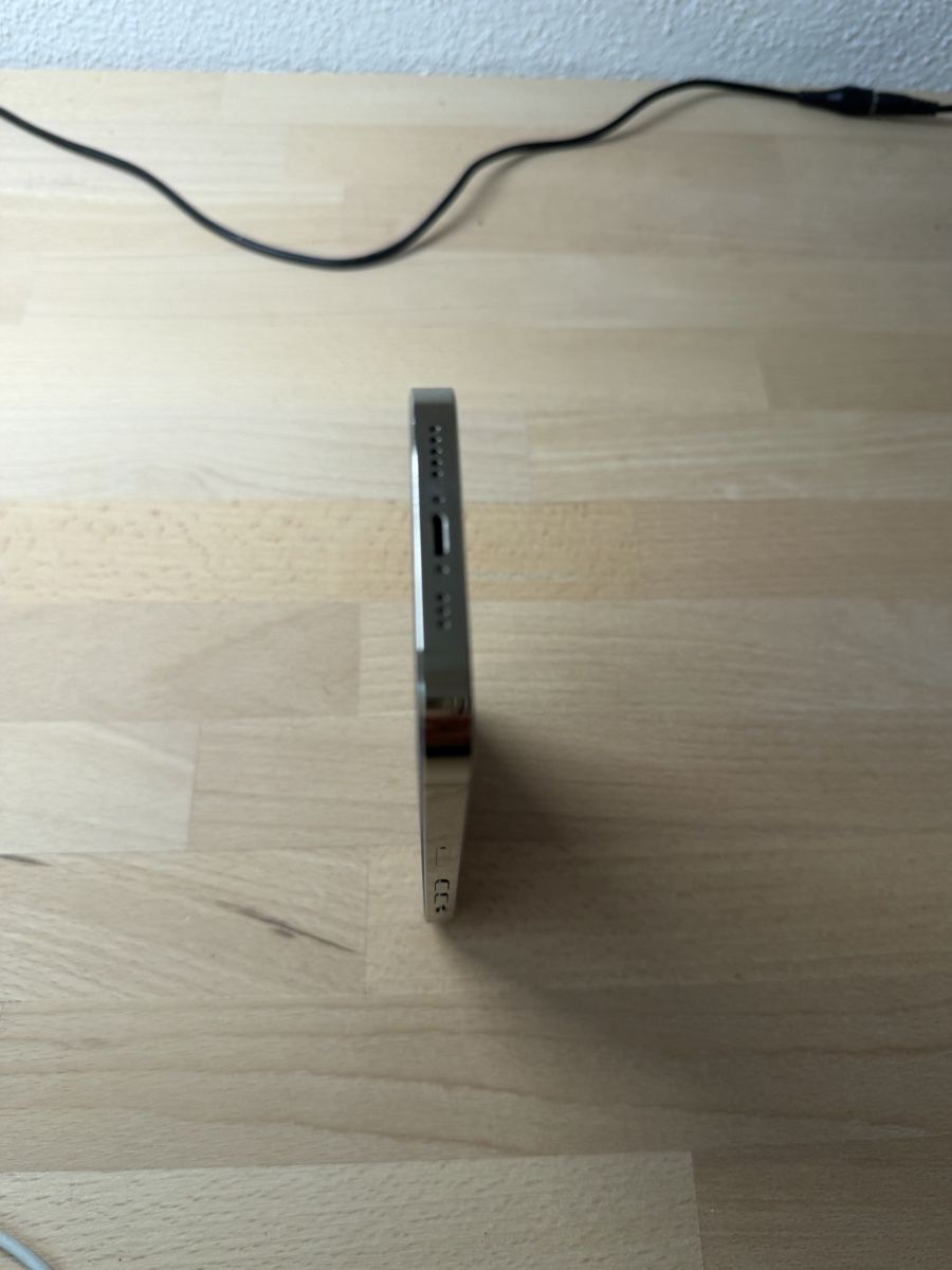 Apple Portables: iPhone 14 Pro – D'occasion à Bernex par noe_d99t 6
