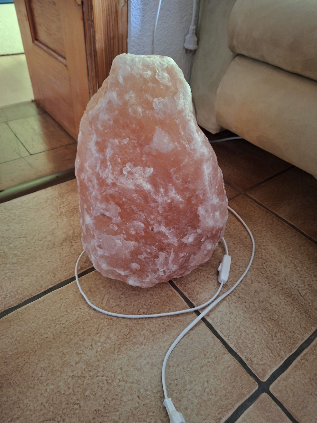 Minerali & Pietre curative: Salzkristall Stein- Lampe – Usato da Biberist venduto da Hope40 2