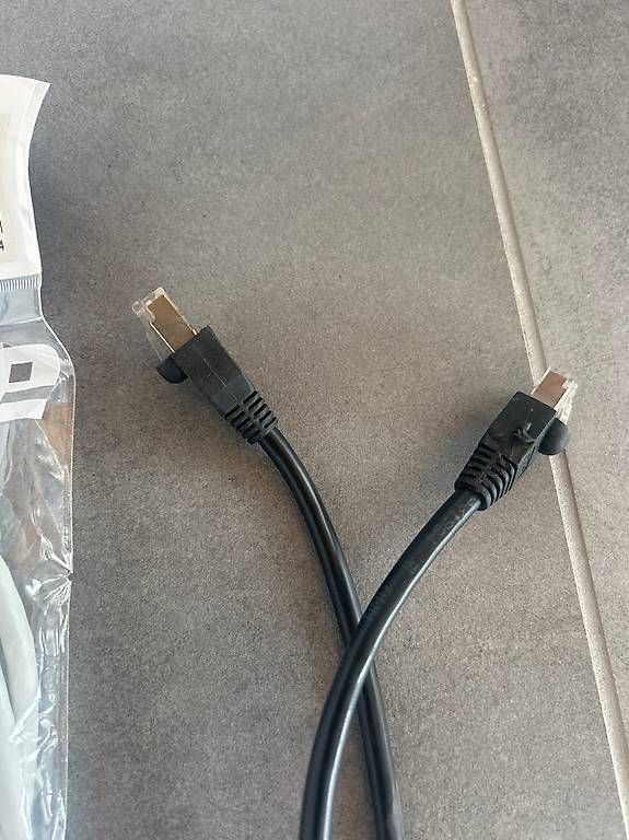 Cavi: ***CAT 5e Netzwerkkabel Patchkabel Internet Ethernet Kabel** – Usato da Zollikofen venduto da frangipani.flow 2