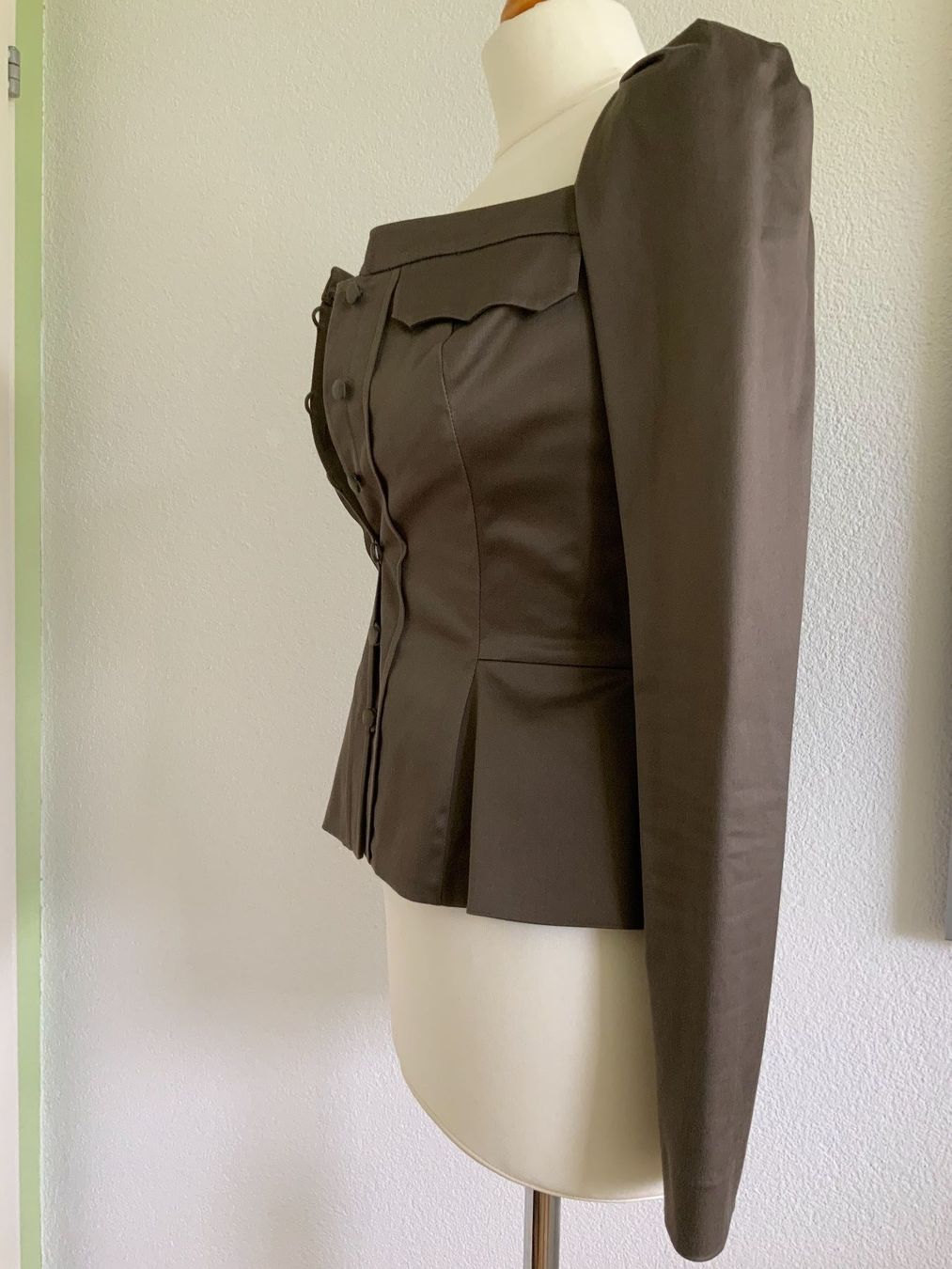 Giacche: Jacket, tailliert, olive, POEM, Gr. 34, sehr hochwertig! – Usato da Zürich venduto da ancillaschmidhauser 2
