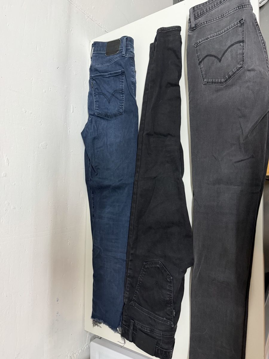 Levi's Lots de vêtements: Levi‘s Jeans Bundle Gr 27/30  – D'occasion à Aeugstertal par Joana_R 3
