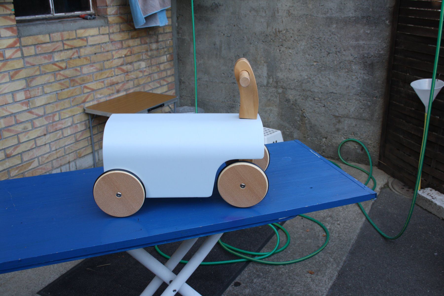 Fahrzeuge für Kinder: RUTSCHFAHRZEUG – Gebraucht aus Wauwil von Pneuedy 2