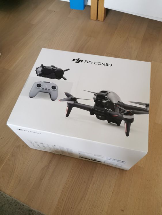 DJI FPV Combo + Fly More Kit + Motion Controller + Backpack (Gebraucht ...