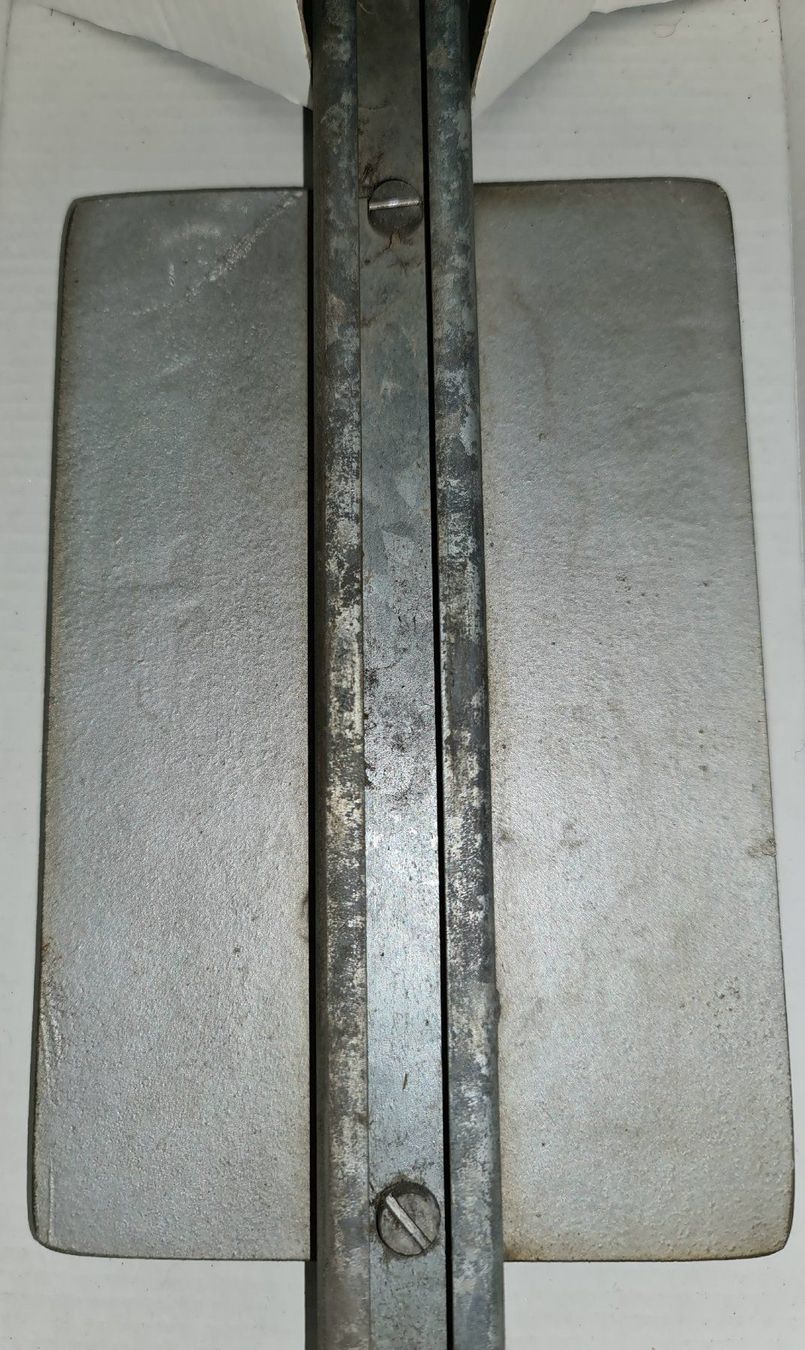 Ecriteaux: Plaque avec numéro pour pylône – D'occasion à Cortaillod par signep 3