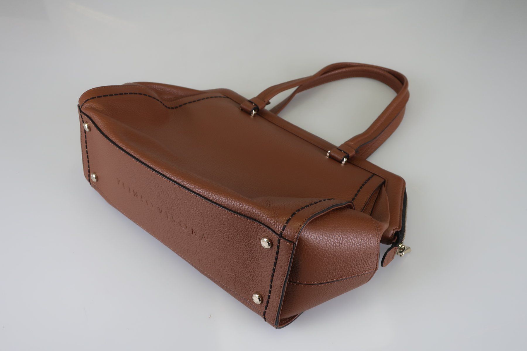 Taschen für Damen: Braune Plinio Visona Handtasche aus Leder – Gebraucht aus Volketswil von brockipfannenstil 1