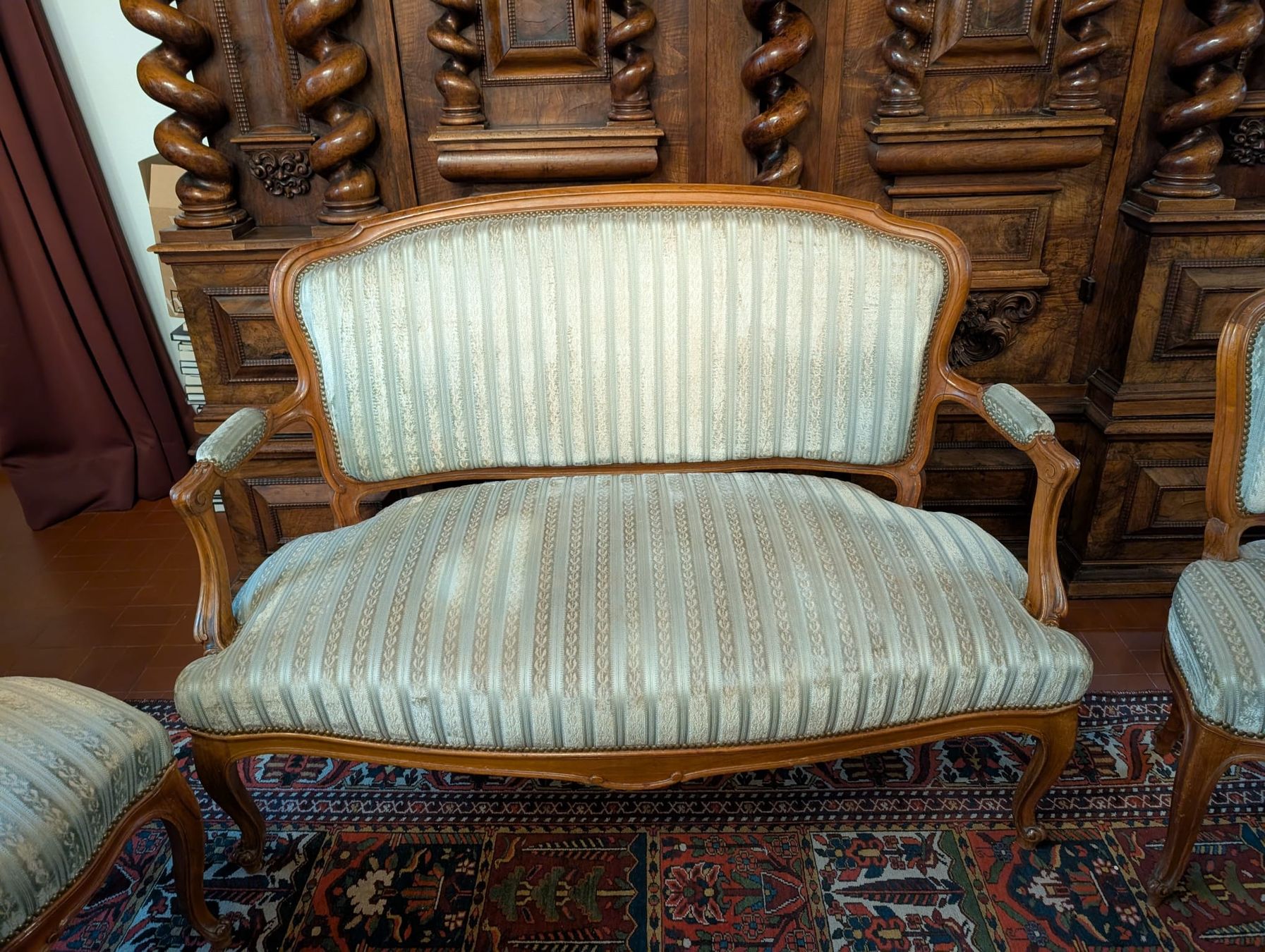 Divani: Salon style Louis XVI – Usato da Genève venduto da Monkey_Soldier 2