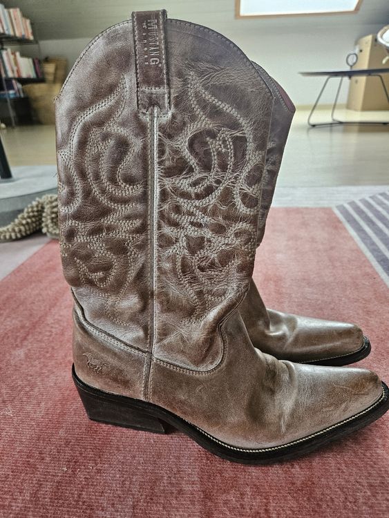 dr martens pascal hearts