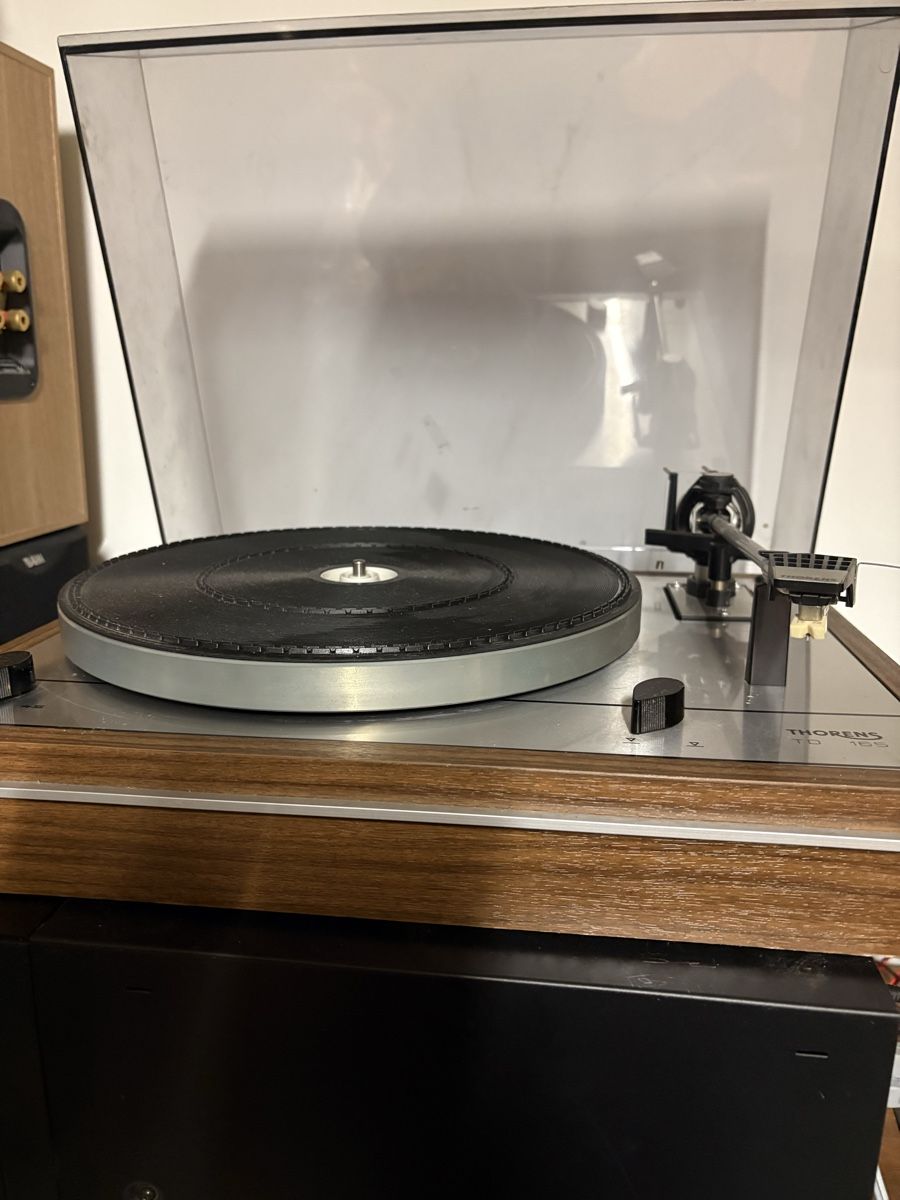 Thorens Giradischi: Thorens TD 165 – Usato da petit lancy venduto da FerreiraLuis