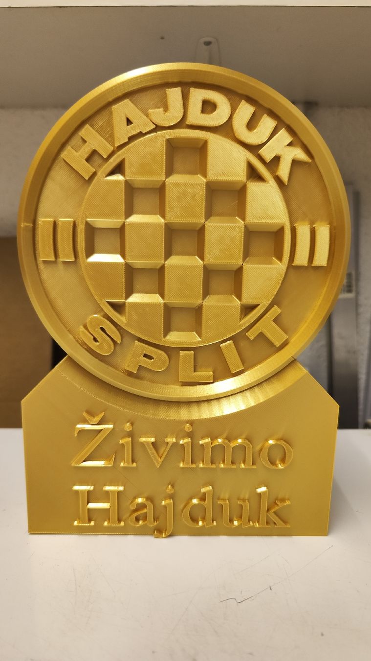 Alle Dekorationen: Hajduk Split Logo Deko 120mm x 250mm – Neu (gemäss Beschreibung) aus Zürich von turbopuz