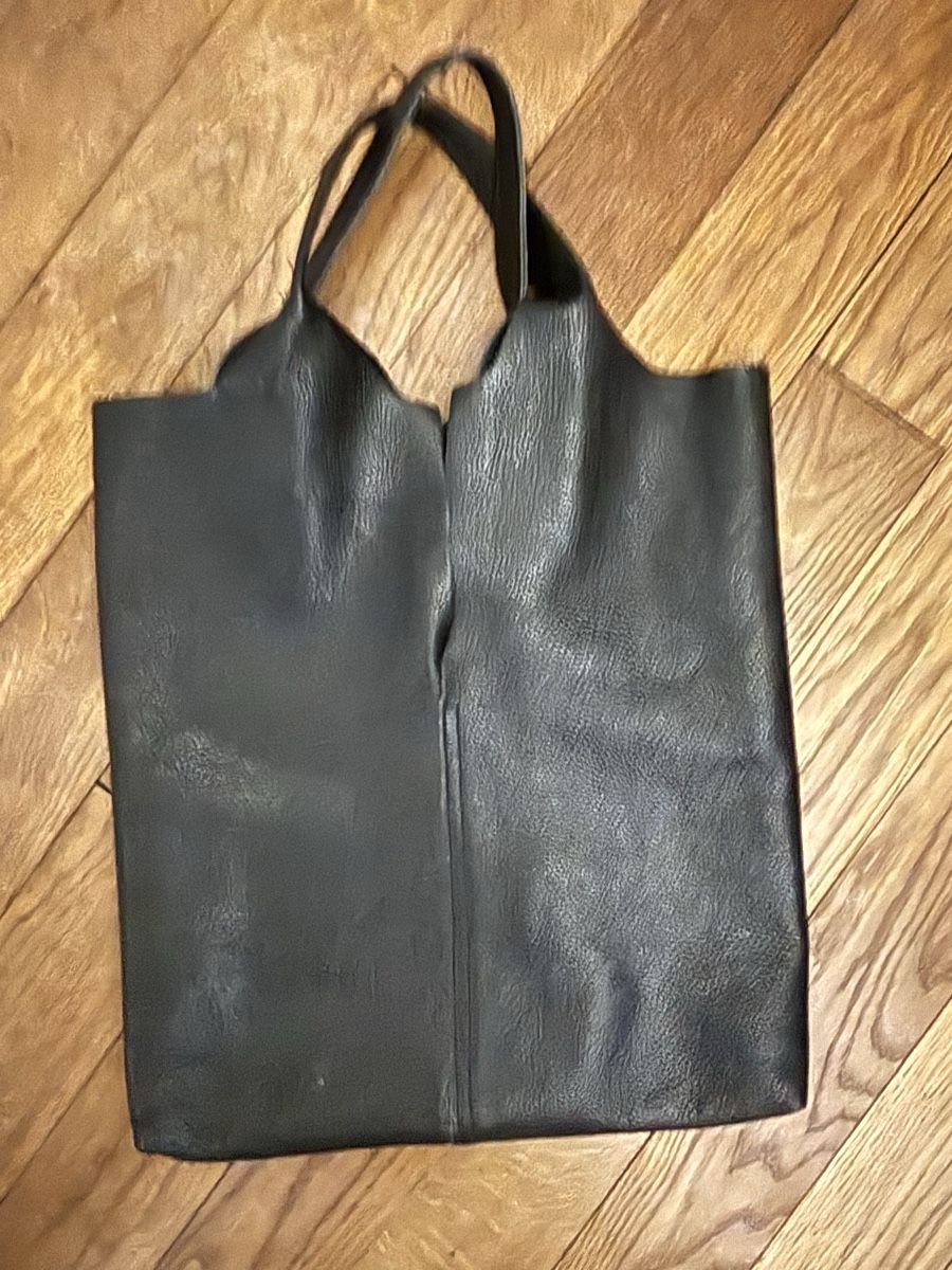 Sacs femmes: schwarze Ledertasche – D'occasion à Basel par lkl_5l2h