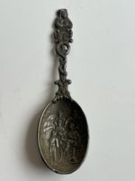 Antik Löffel mit figürlicher Darstellung  antik(S31)