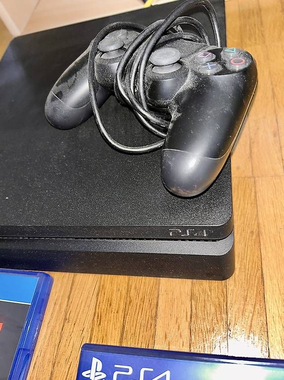 Console: Playstation 4 mit Controller&Spiele – Usato da Birr venduto da vla_bps8 1
