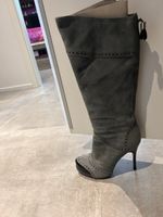 Stylish Grey Suede Luciano Boots - Size 37
