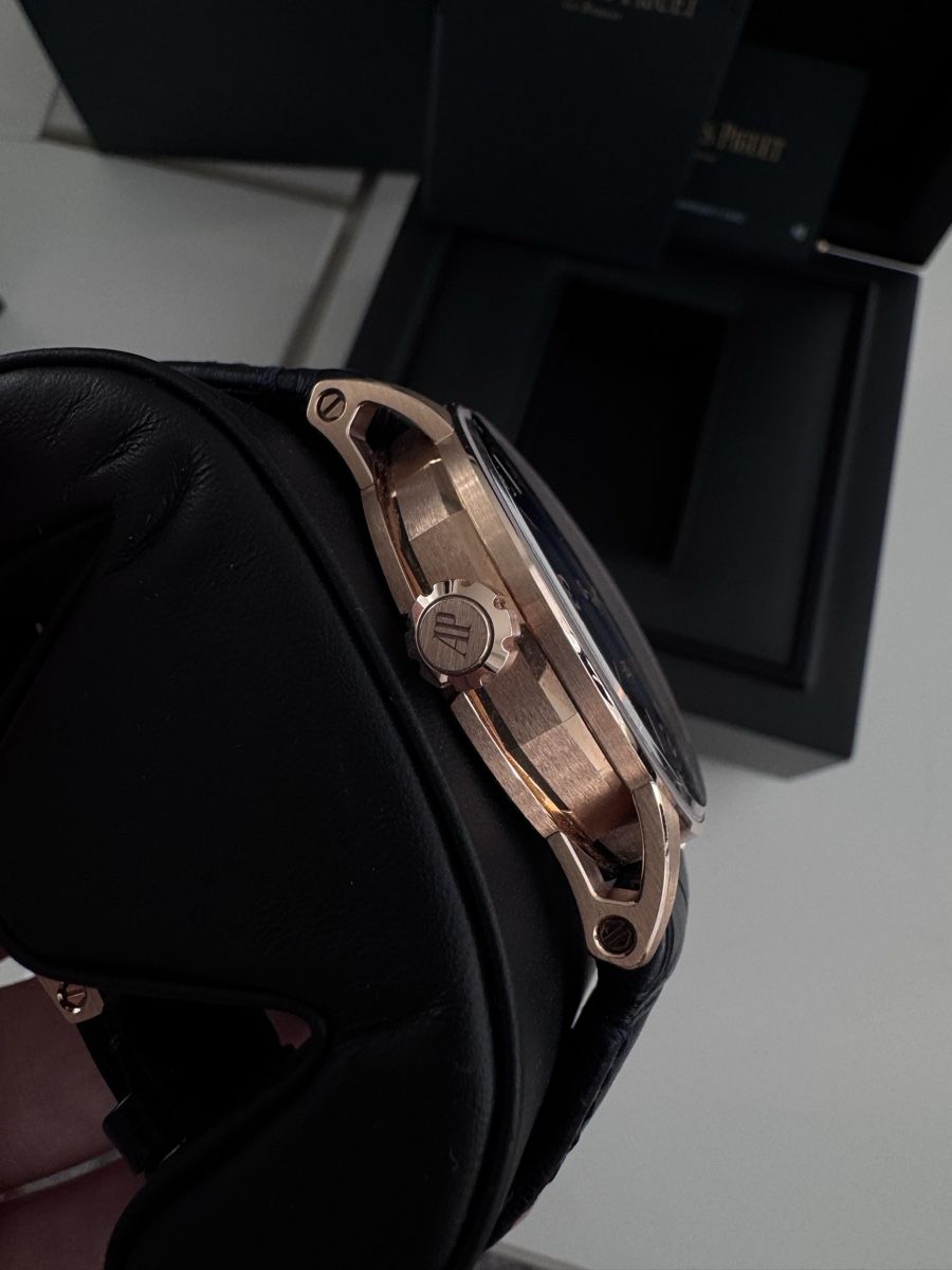 Audemars Piguet Uhren: Audemars Piguet Code 11.59 15210OR.OO.A028CR.01 – Neu (gemäss Beschreibung) aus Zürich von Dr.Patek 2