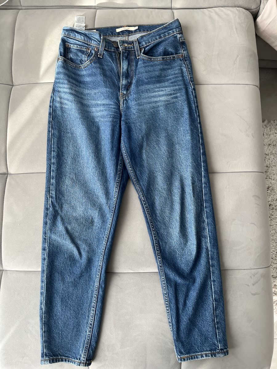 Levi's Jeans: Levis 80s Mom Jeans – Usato da Grenchen venduto da rahel_98 1