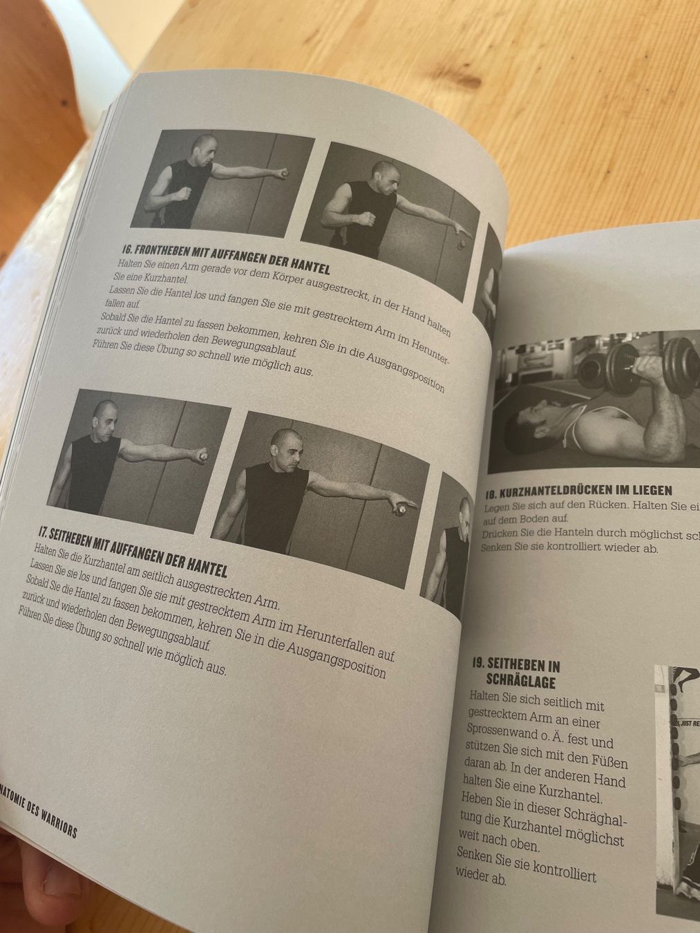 Bücher: Kampfkunst- Training für Warrior – Neu (gemäss Beschreibung) aus Sent von ManuelB07 5