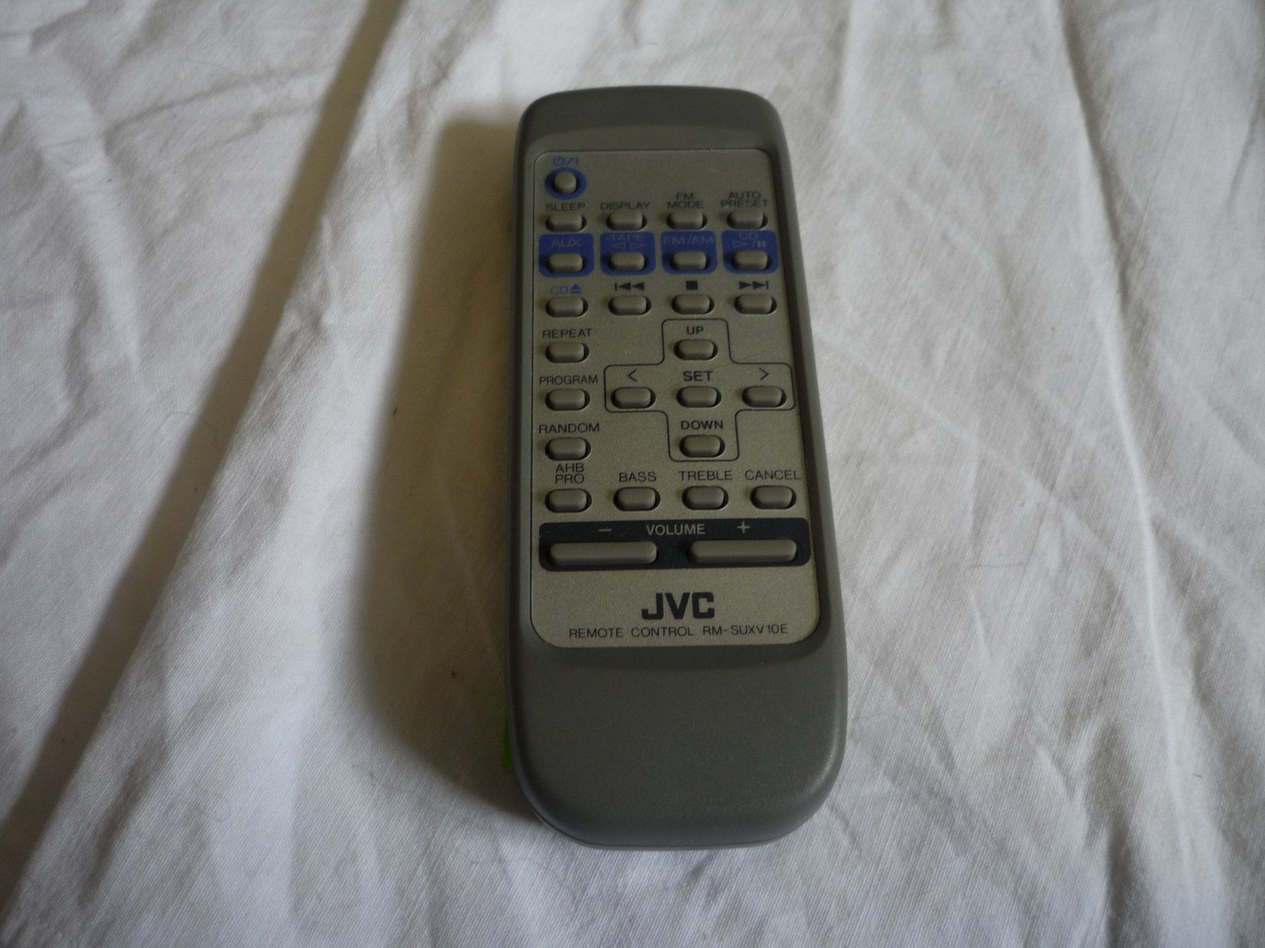 JVC Telecomandi: JVC Remote Control System Fernbedienung - RM SUXV10E – Usato da Beringen venduto da Flatretriever 1