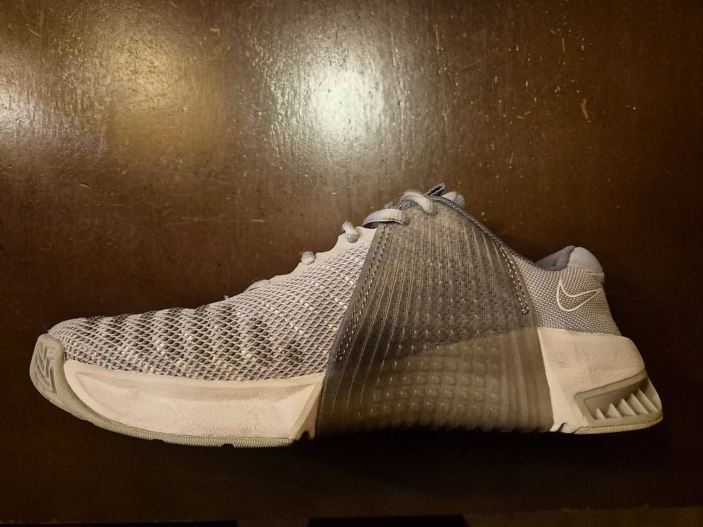 Nike Chaussures hommes: Crossfit Schuh - Nike Performance METCON 9 - Grösse 41 – D'occasion à Hochdorf par Canada97 3