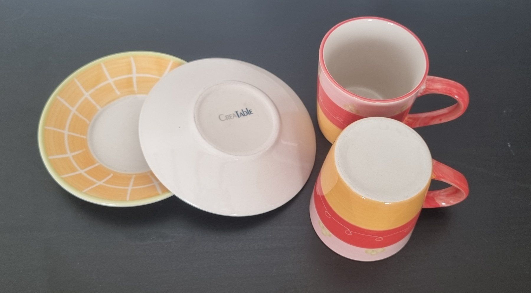 Tazze: 2 Tassen Kaffe Tee mit Unterteller von CreaTable – Usato da Affoltern am Albis venduto da thingsANDthings 4