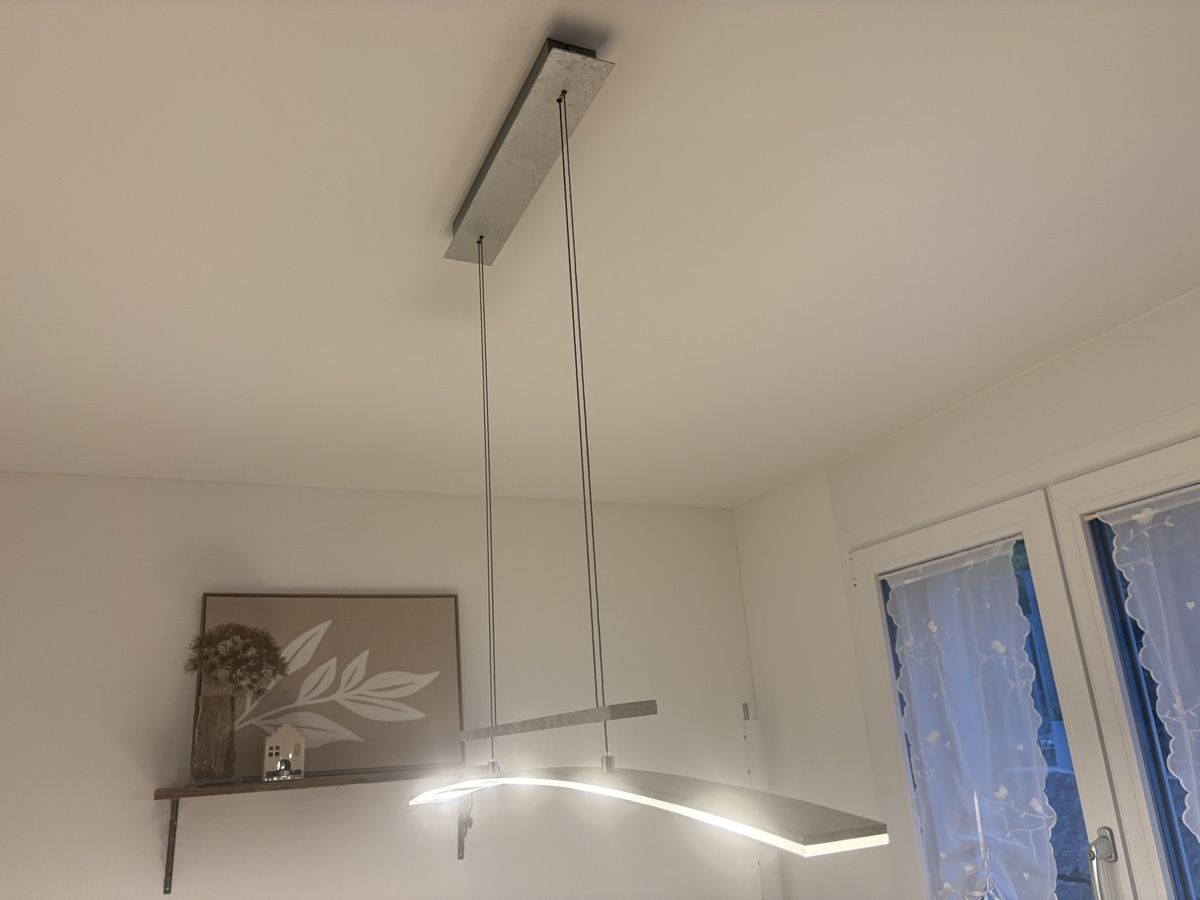 Kronleuchter & Deckenlampen: LED Hängeleuchte dimmbar – Gebraucht aus Rodersdorf von Candy22 2