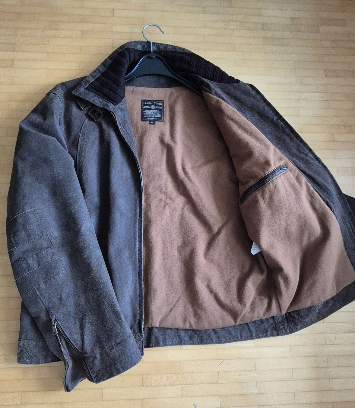 Giacche: Veste en cuir pour homme – Usato da Villars-sur-Glane venduto da Verocac 2