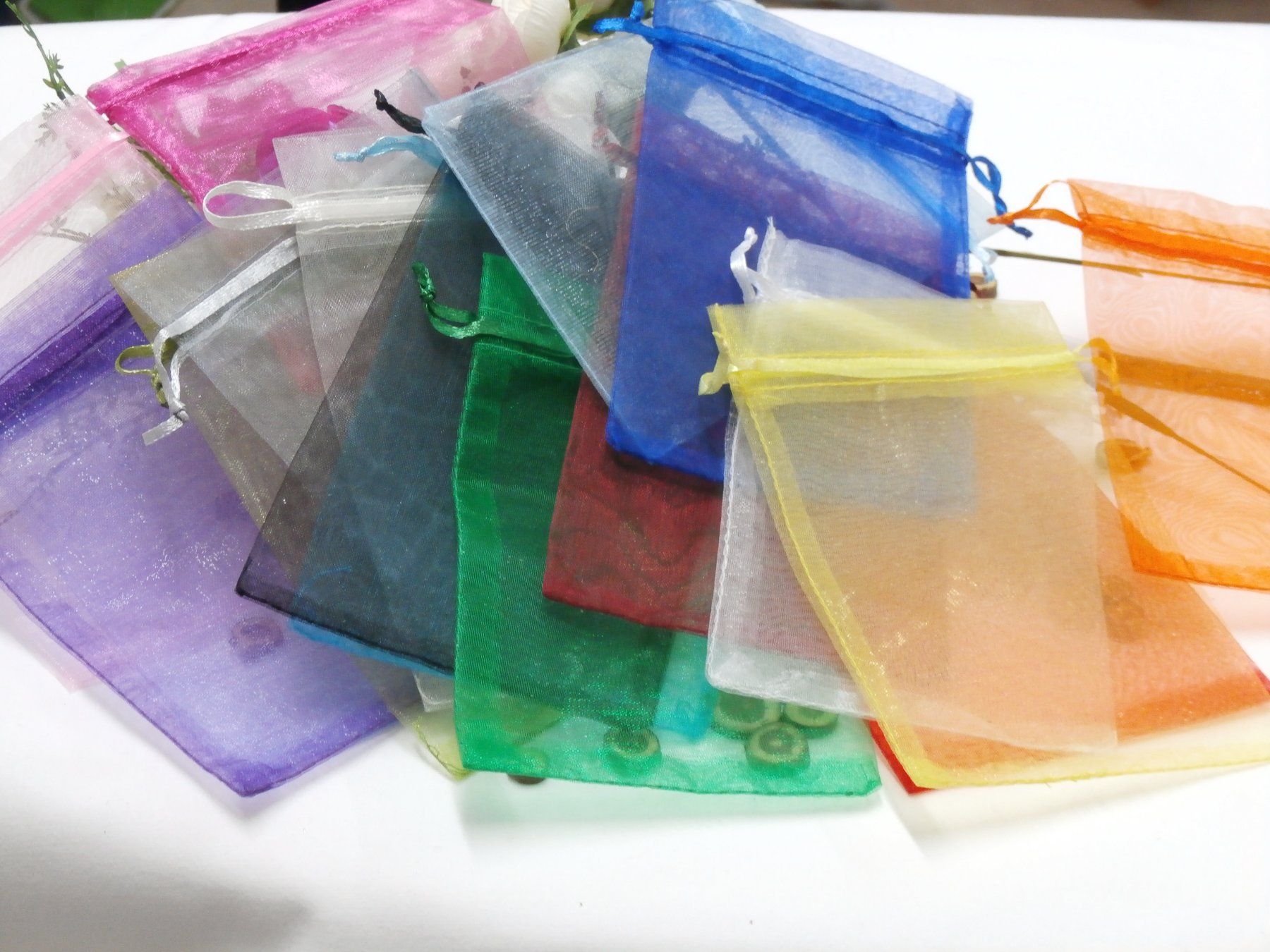 Tutte le decorazioni: 30 Geschenk Säckchen Organza MIX – Nuovo e nell'imballaggio originale da Blatten b. Naters venduto da Hobschelti
