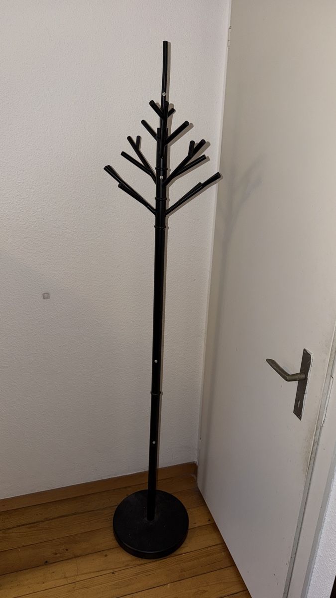 Ikea Porte manteau: Kleiderständer – D'occasion à Thalwil par ary_y9p2