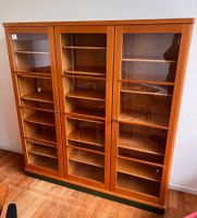 Vitrinenschrank, 3-türig, Eiche furniert, Schweiz, 50 Jahre