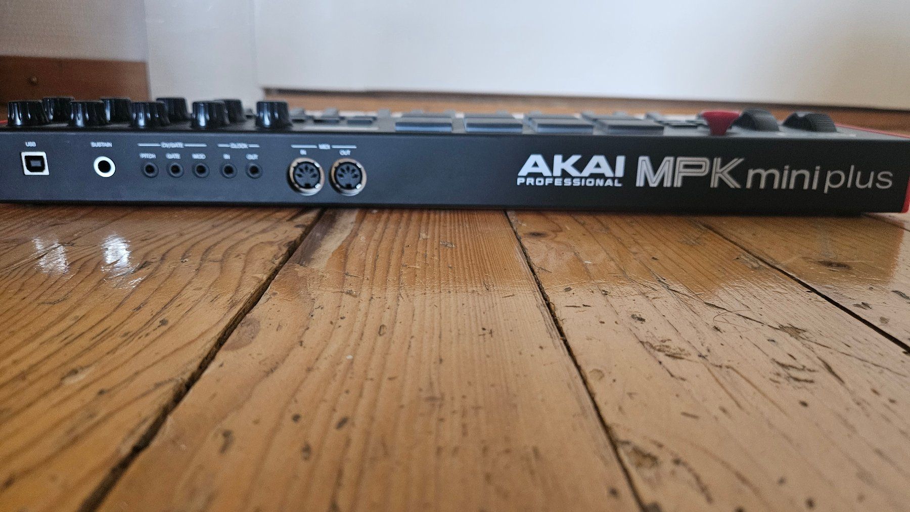 Akai Instruments de musique: AKAI MPK mini plus – D'occasion à Männedorf par egl_nfg9 2