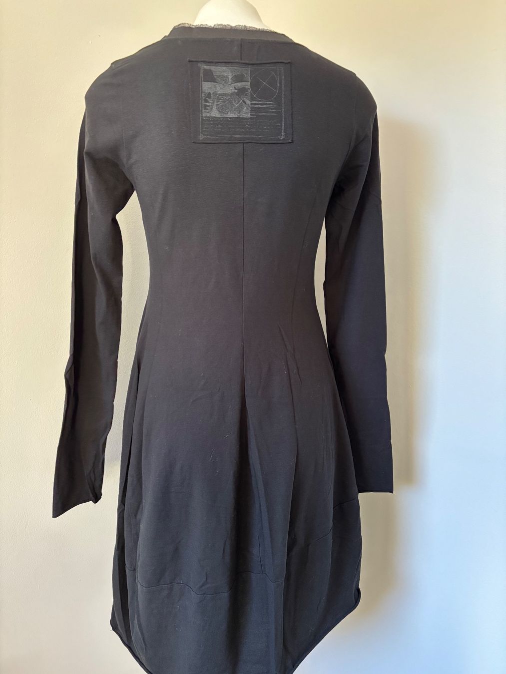 Rundholz Vestiti: Rundholz Black Label Kleid – Usato da Wetzikon venduto da wir5Frauen 2