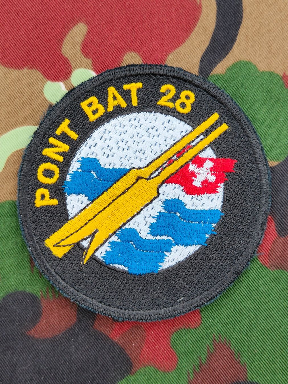 Schweizer Armee Plaketten & Abzeichen: Verbandsabzeichen Pont Bat 28 – Gebraucht aus Bauma von SwissMilitaria