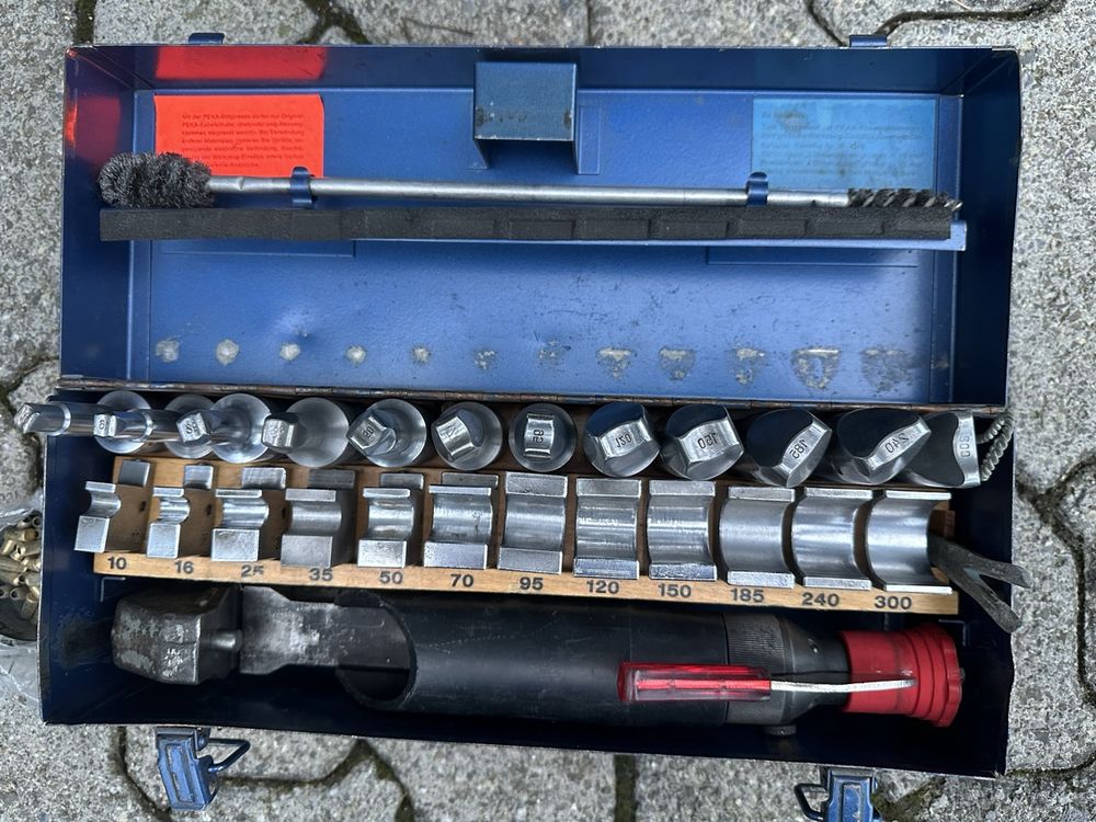 Tous les outils: PEKA Blitzpresse – D'occasion à Lausen par semdix 1