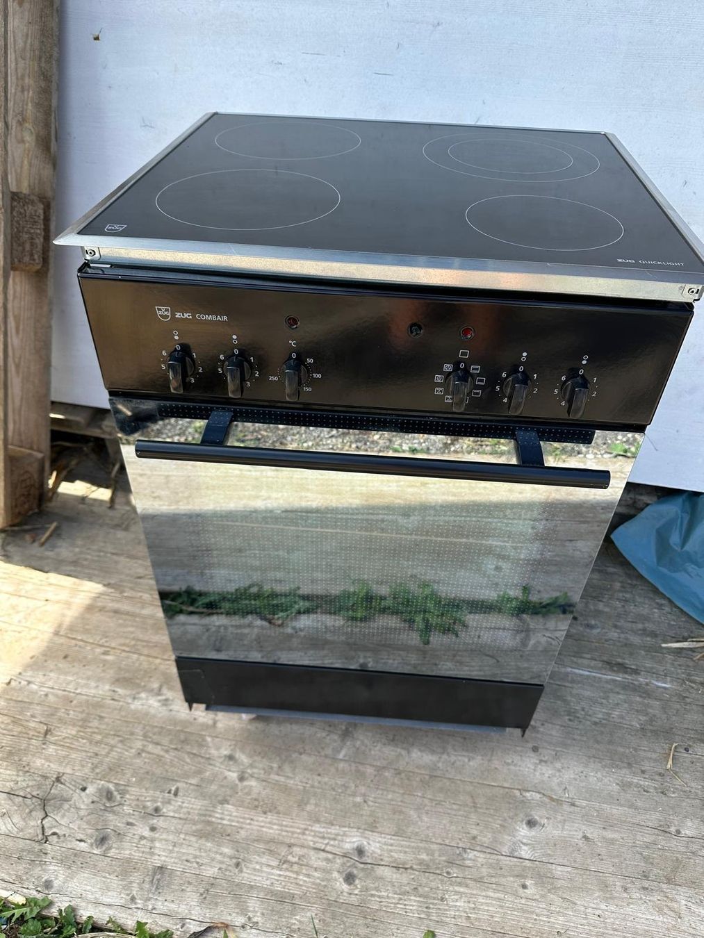 V-Zug Forni: Backofen mit Glaskeramik V-ZUG – Usato da Spreitenbach venduto da Space_X